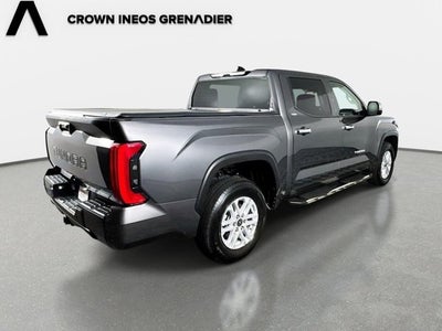 2022 Toyota Tundra 2WD SR5