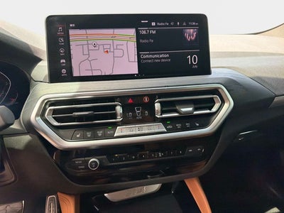 2025 BMW X4 xDrive30i