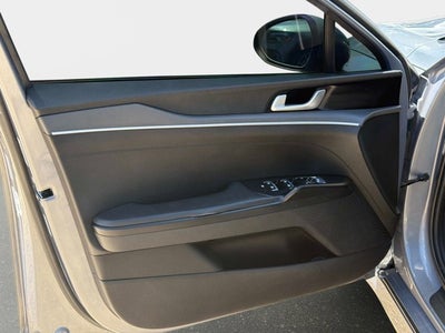 2021 Kia K5 LXS