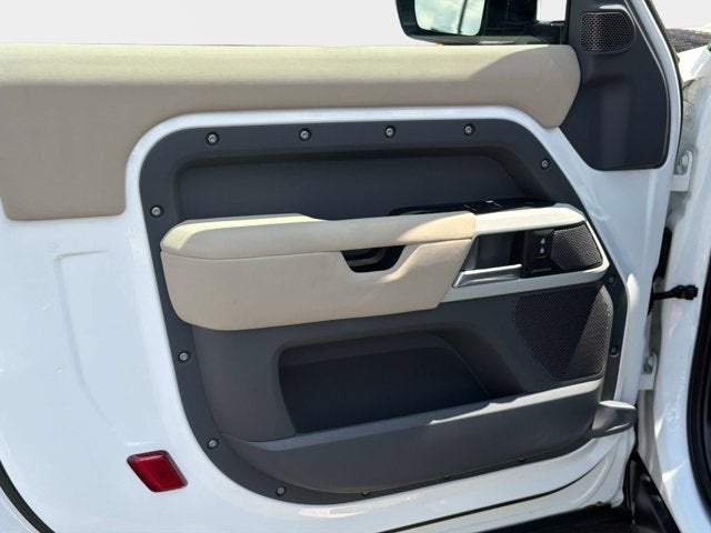 2023 Land Rover Defender S