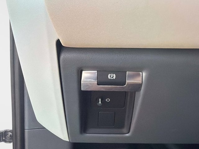 2023 Land Rover Defender S