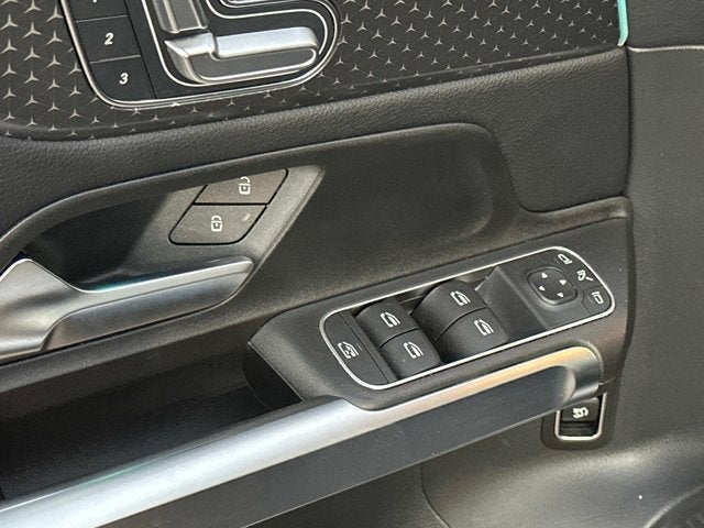 2025 Mercedes-Benz GLB GLB 250