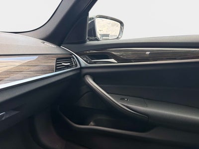 2018 BMW 5 Series 530e xDrive iPerformance