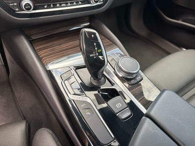 2018 BMW 5 Series 530e xDrive iPerformance