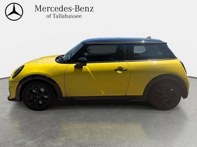 2026 MINI Hardtop 2 Door Iconic