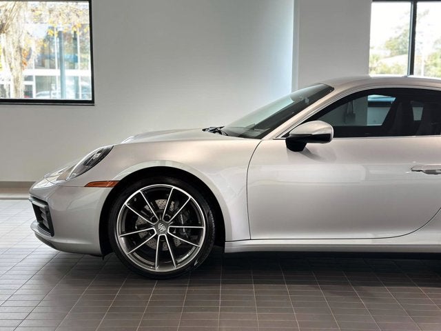 2024 Porsche 911 Carrera