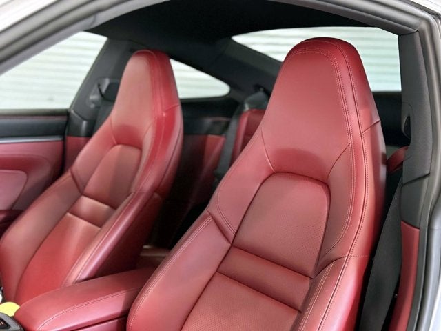 2024 Porsche 911 Carrera