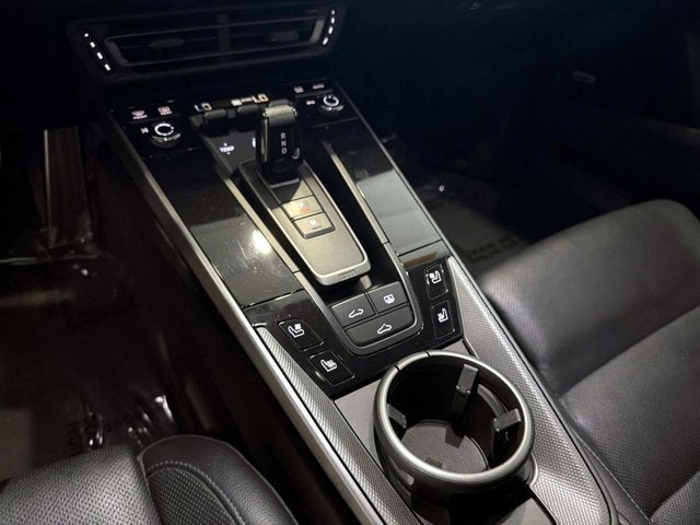 2020 Porsche 911 Carrera