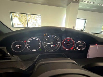 2020 Porsche 911 Carrera