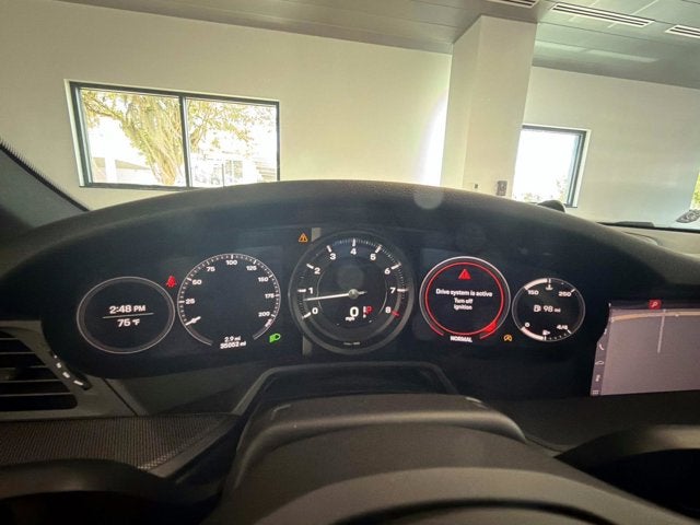 2020 Porsche 911 Carrera