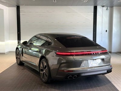 2025 Porsche Panamera Base