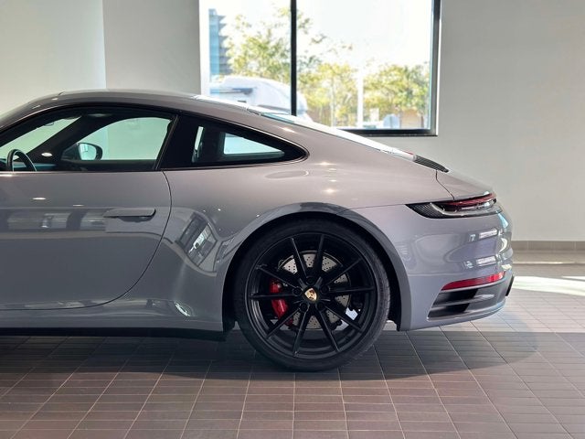 2024 Porsche 911 Carrera 4S