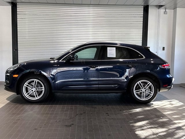 2022 Porsche Macan Base