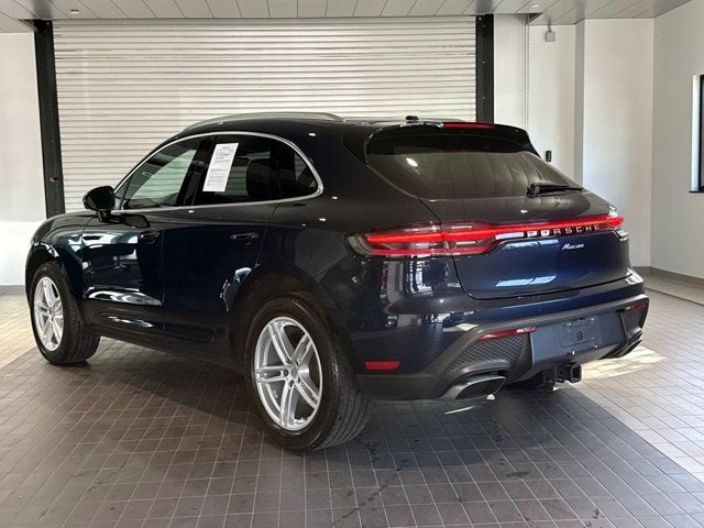 2022 Porsche Macan Base