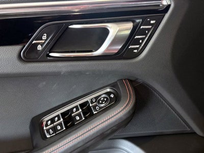 2025 Porsche Macan T
