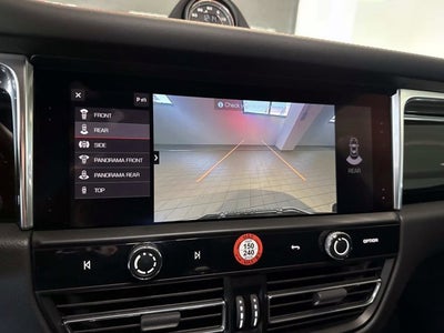 2025 Porsche Macan T