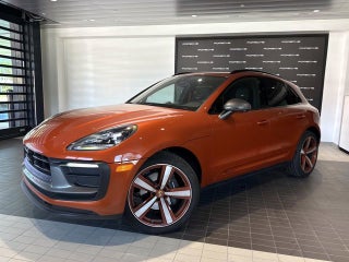 2025 Porsche Macan T