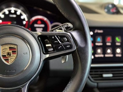2022 Porsche Cayenne Base