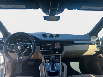 2023 Porsche Cayenne Base