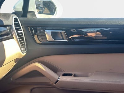 2023 Porsche Cayenne Base