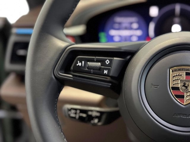 2024 Porsche Macan 4