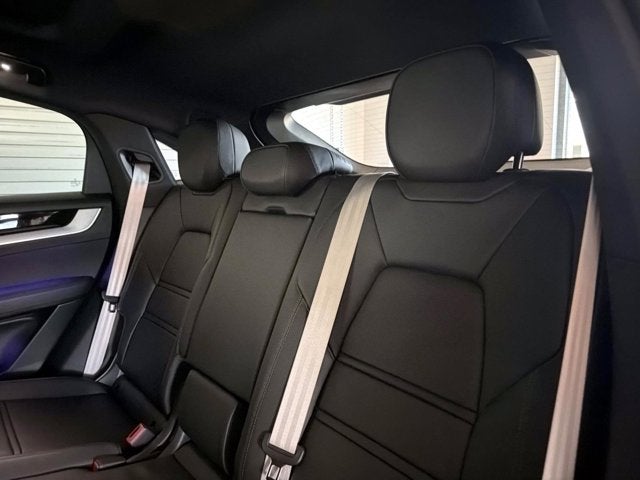 2025 Porsche Cayenne Base