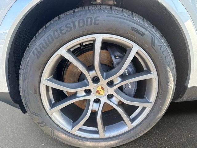 2026 Porsche Cayenne Base