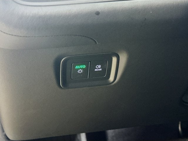 2025 Porsche Cayenne GTS