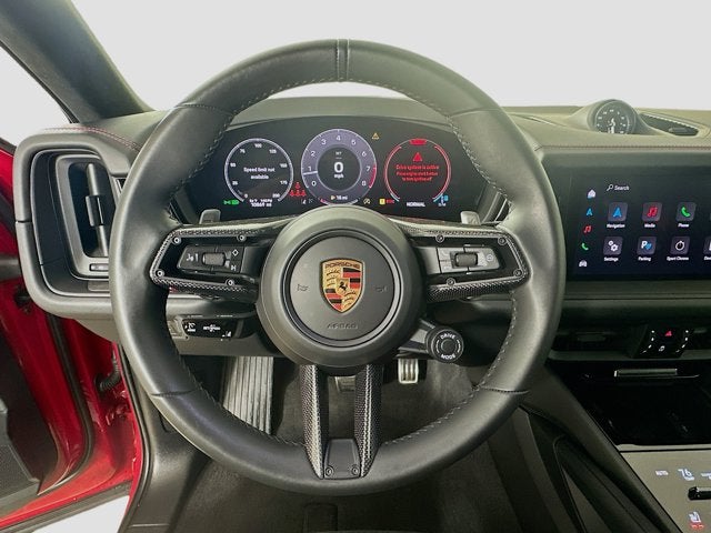 2025 Porsche Cayenne GTS
