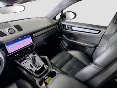 2020 Porsche Cayenne Turbo S