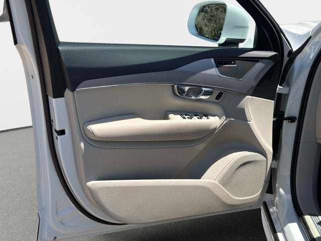 2021 Volvo XC90 T5 Momentum
